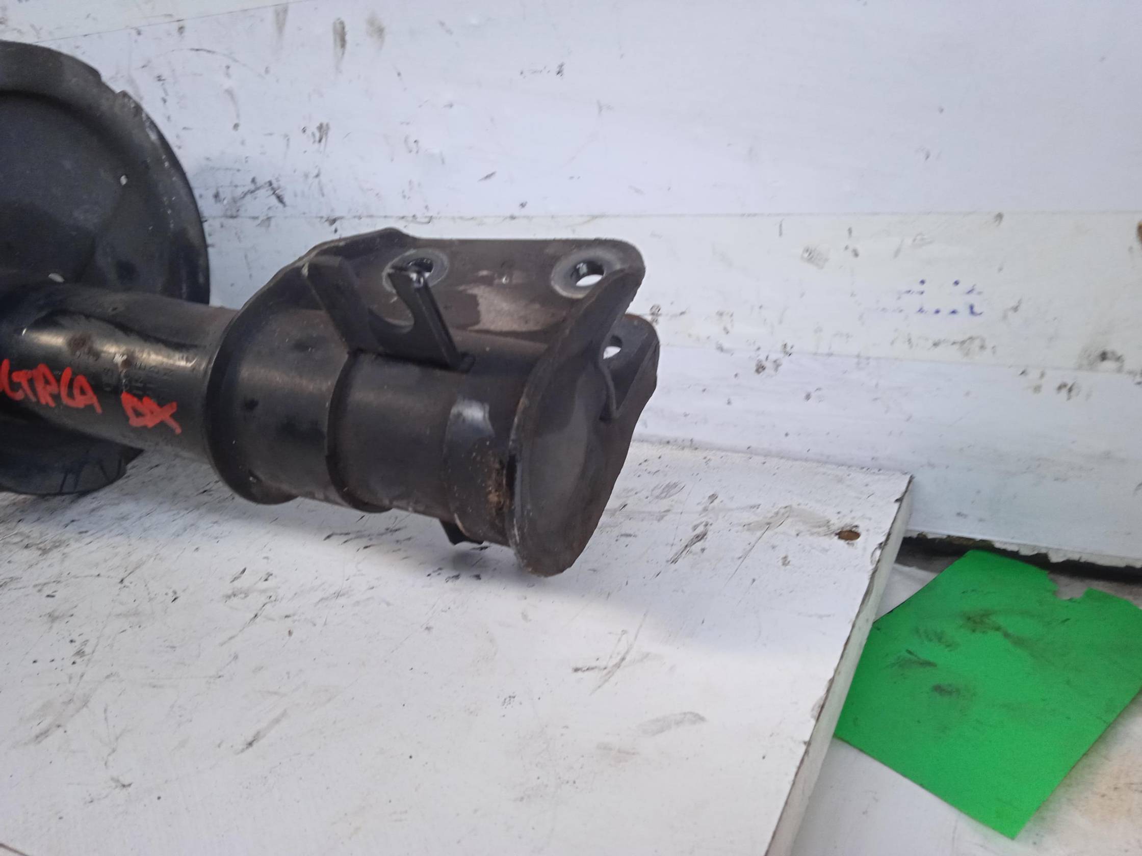 Ammortizzatore ant. dx.